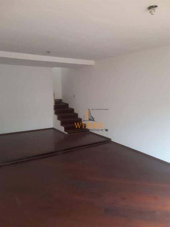 Sobrado à venda com 3 quartos, 250m² - Foto 9