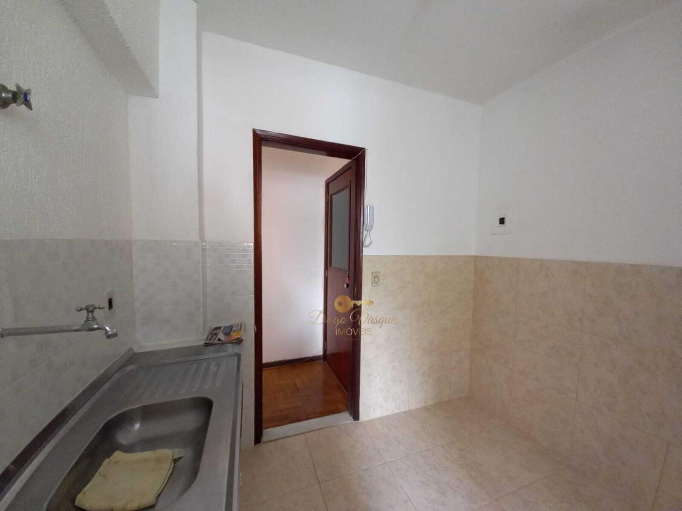 Apartamento à venda com 2 quartos, 60m² - Foto 11