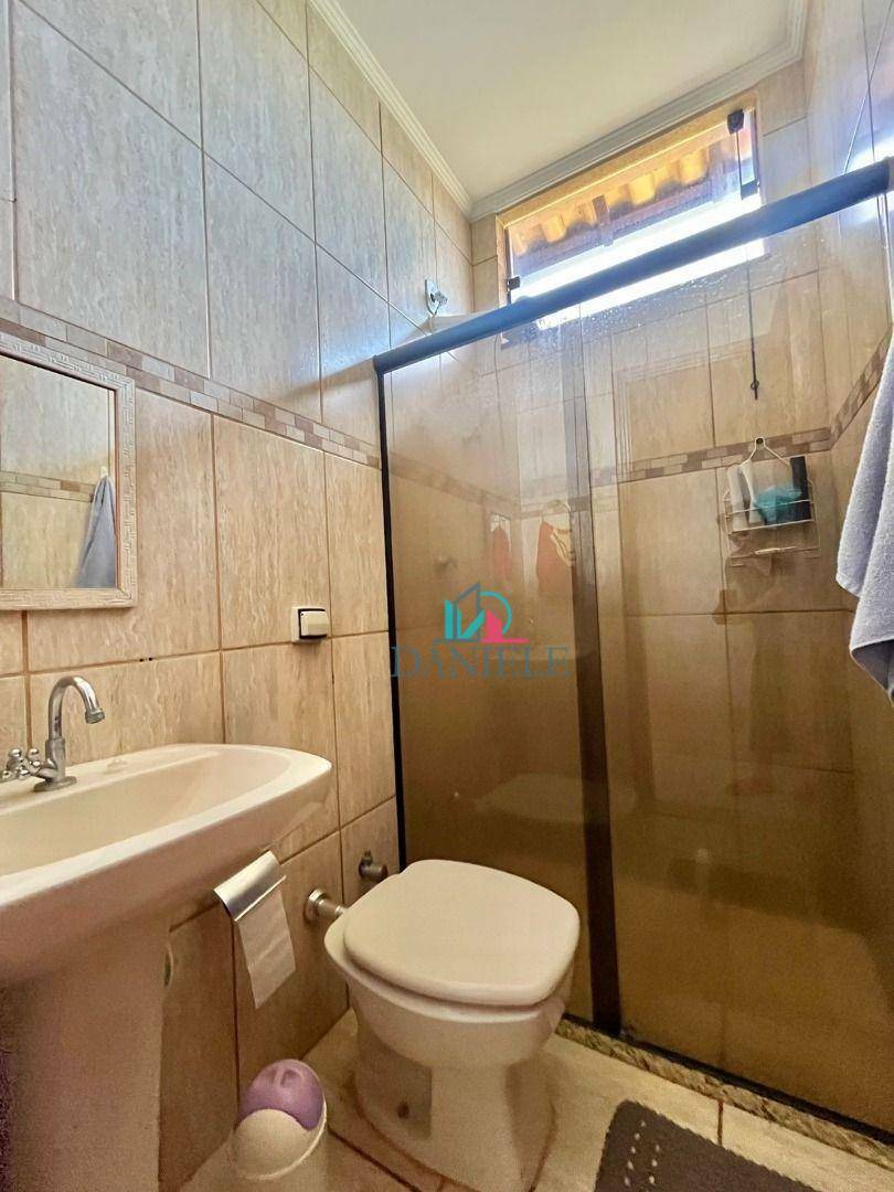 Casa de Condomínio à venda com 3 quartos, 158m² - Foto 10