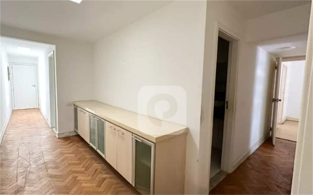 Cobertura à venda com 5 quartos, 340m² - Foto 18