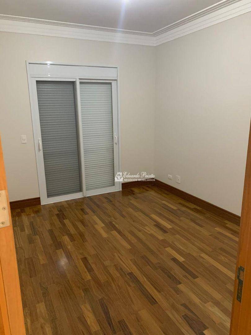 Sobrado à venda com 5 quartos, 1000m² - Foto 55