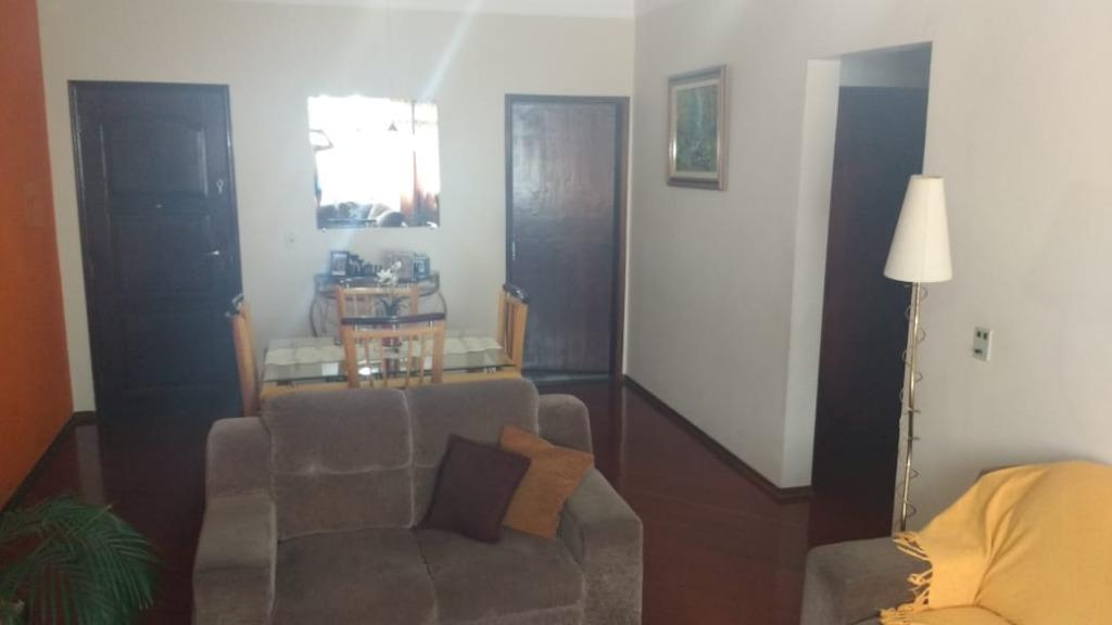 Apartamento à venda com 3 quartos, 98m² - Foto 8