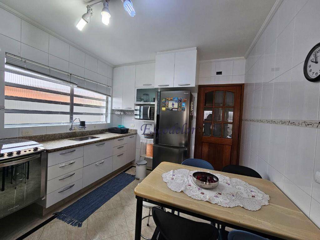 Sobrado à venda com 3 quartos, 218m² - Foto 16