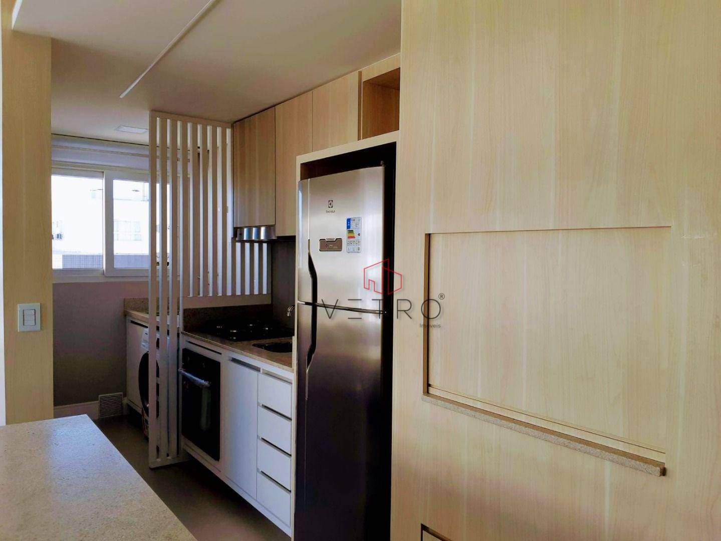 Apartamento à venda com 3 quartos, 168m² - Foto 8