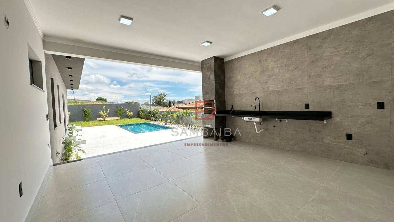 Casa à venda com 3 quartos, 204m² - Foto 25