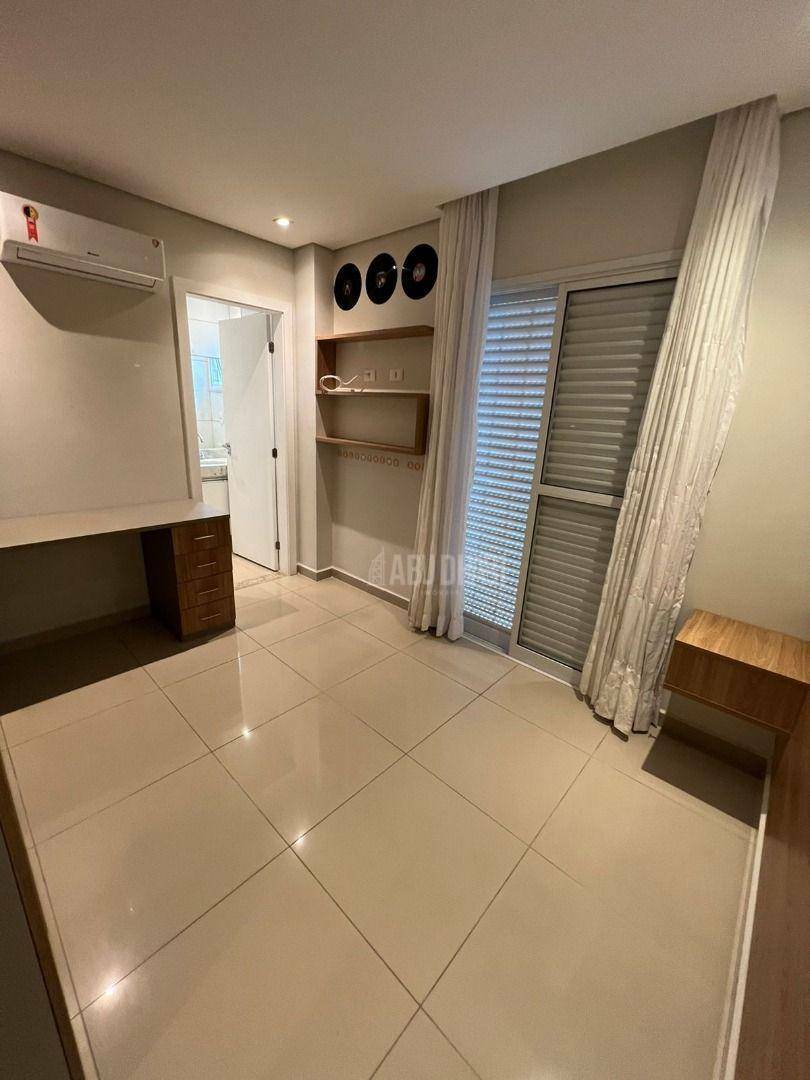 Apartamento à venda com 4 quartos, 194m² - Foto 15