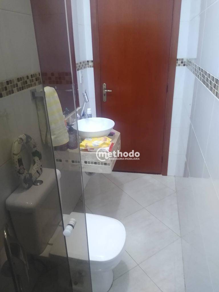 Casa à venda com 3 quartos, 180m² - Foto 14