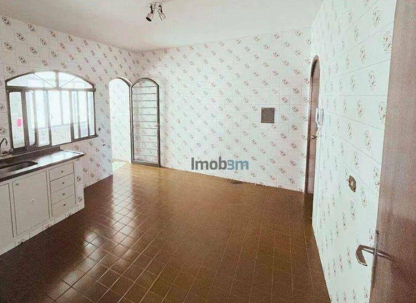 Apartamento à venda com 2 quartos, 80m² - Foto 17