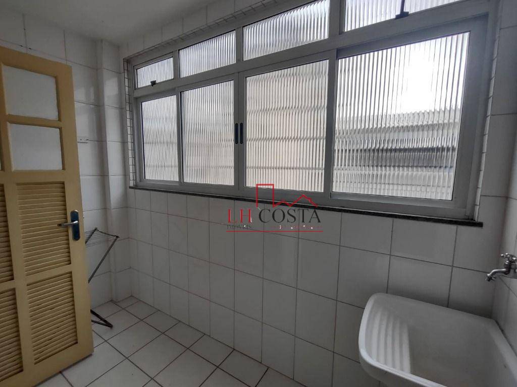 Apartamento à venda com 2 quartos, 65m² - Foto 18