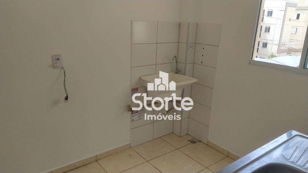 Apartamento à venda com 2 quartos, 39m² - Foto 6