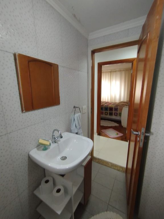 Apartamento à venda com 3 quartos, 146m² - Foto 17