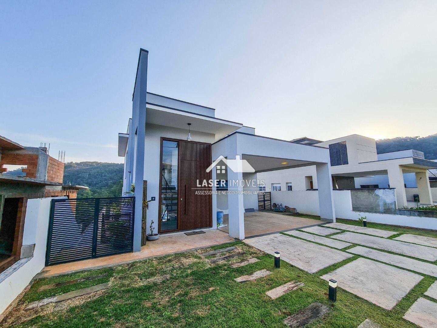 Casa de Condomínio à venda com 3 quartos, 240m² - Foto 12