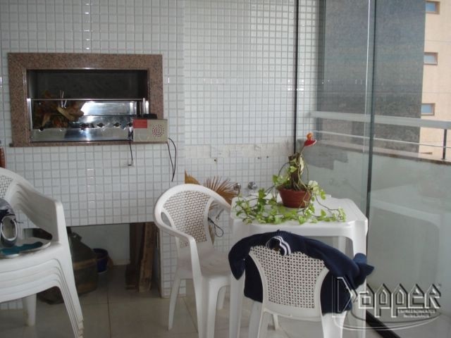 Apartamento à venda com 3 quartos, 178m² - Foto 3