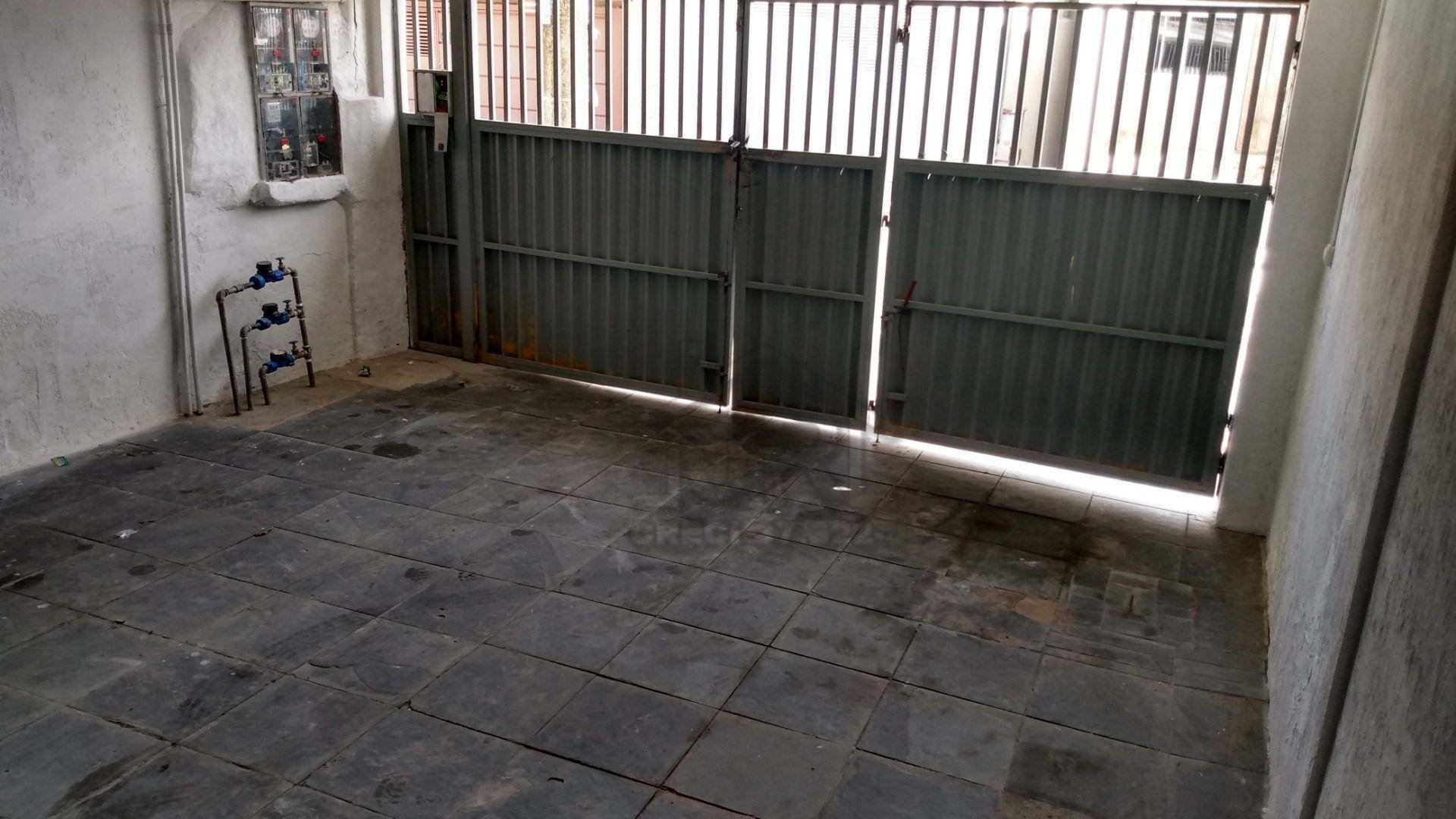 Casa à venda com 2 quartos, 150m² - Foto 20