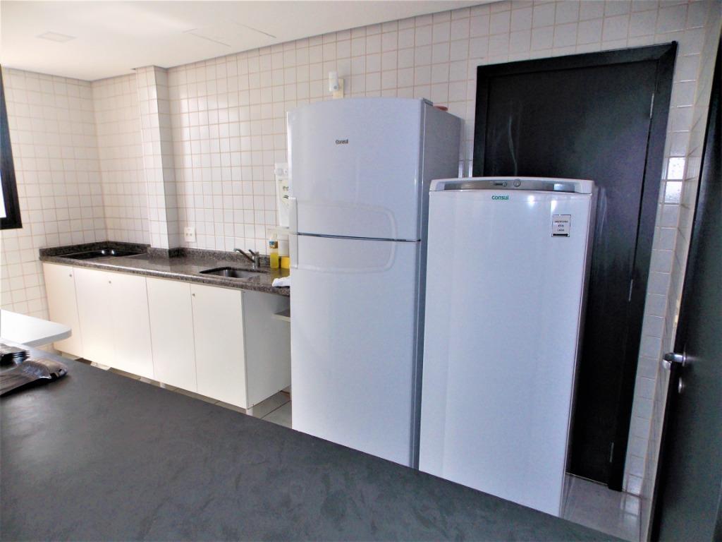 Apartamento para alugar com 1 quarto, 43m² - Foto 26