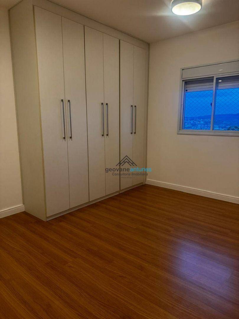 Apartamento para alugar com 3 quartos, 234m² - Foto 15