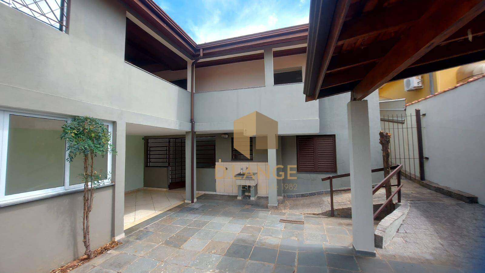 Casa para alugar com 4 quartos, 240m² - Foto 34