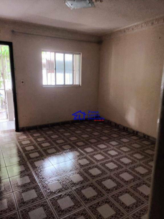 Sobrado à venda com 2 quartos, 172m² - Foto 14