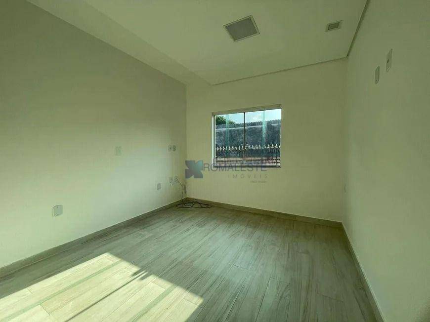 Sobrado à venda com 3 quartos, 200m² - Foto 7