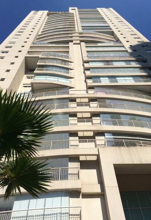 Apartamento à venda com 3 quartos, 225m² - Foto 15