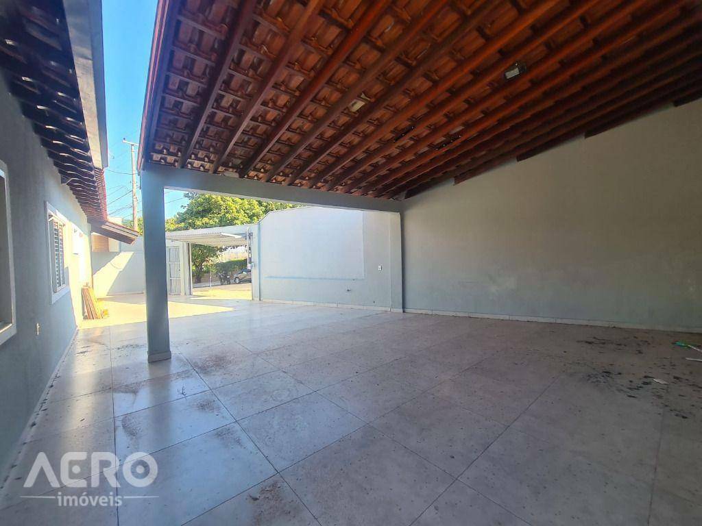 Casa de Condomínio à venda com 3 quartos, 298m² - Foto 18