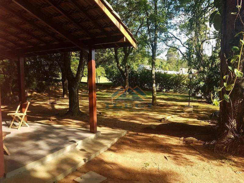 Casa de Condomínio à venda e aluguel com 3 quartos, 220m² - Foto 29