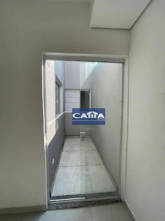 Apartamento à venda com 2 quartos, 37m² - Foto 18