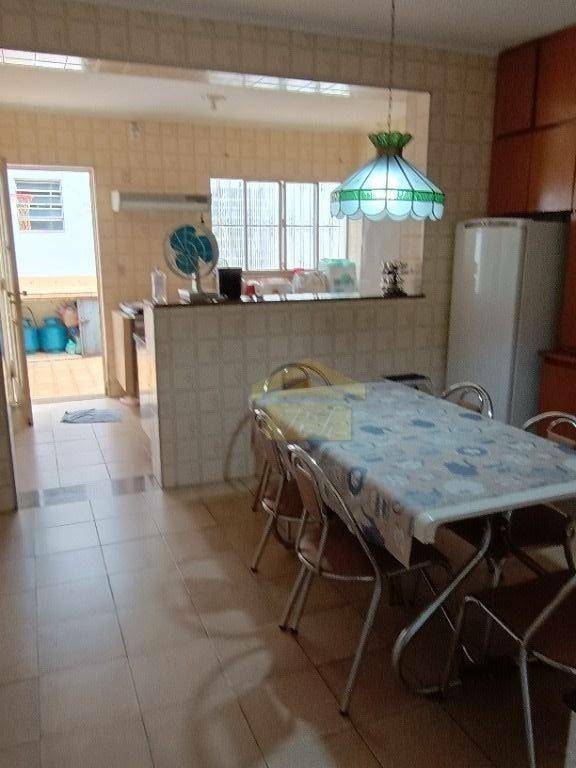 Sobrado à venda com 2 quartos, 110m² - Foto 15