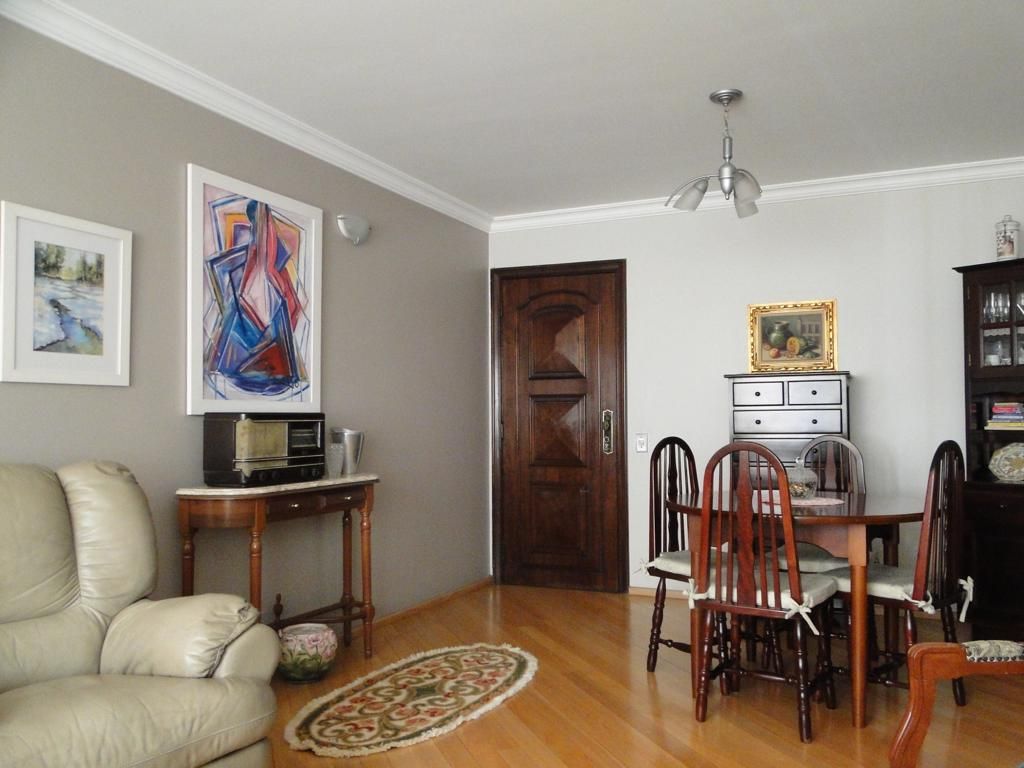 Apartamento à venda com 3 quartos, 110m² - Foto 2