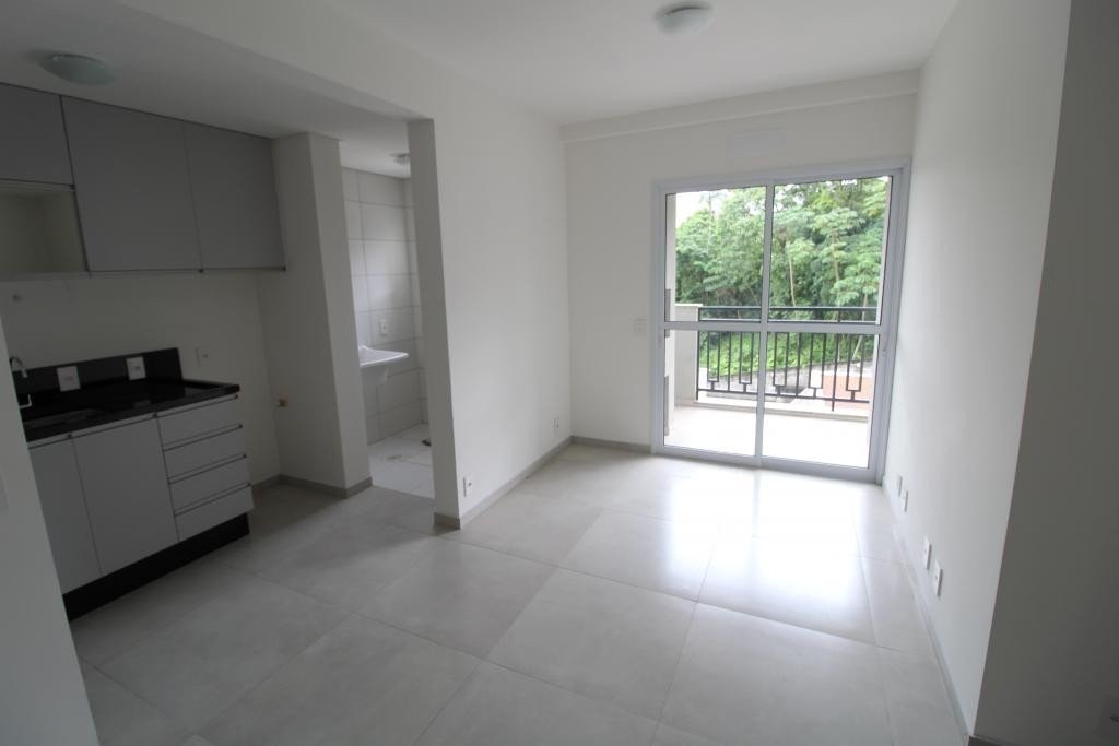 Apartamento para alugar com 2 quartos, 62m² - Foto 2