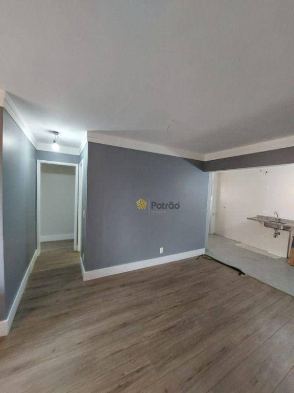 Apartamento à venda com 2 quartos, 70m² - Foto 26