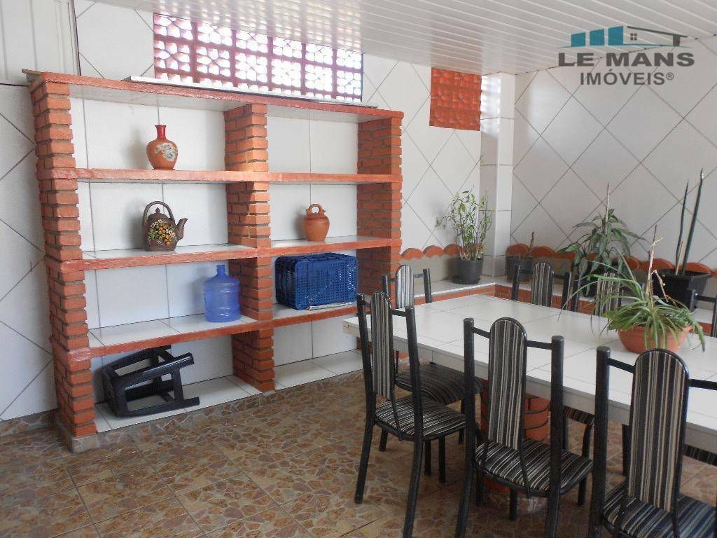 Casa à venda com 3 quartos, 95m² - Foto 20