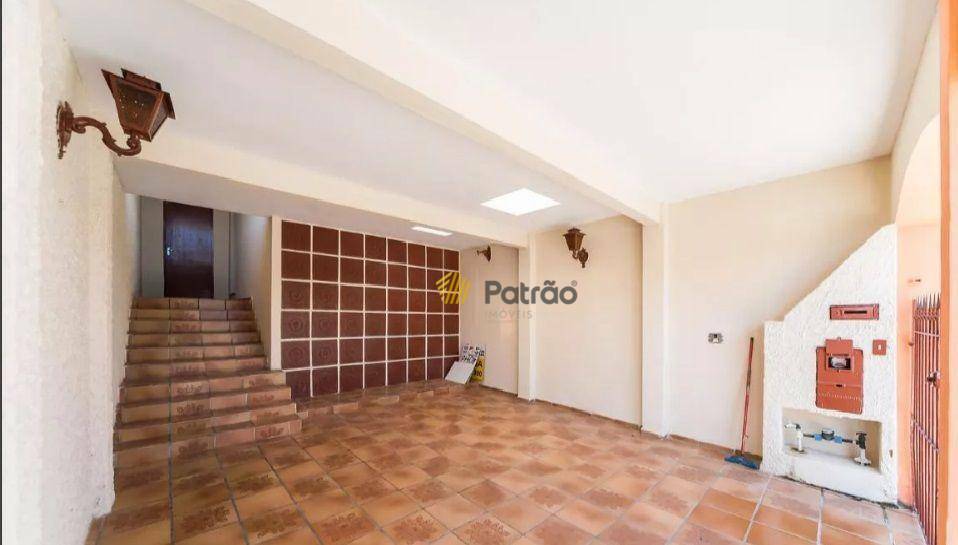 Casa à venda e aluguel com 5 quartos, 166m² - Foto 31