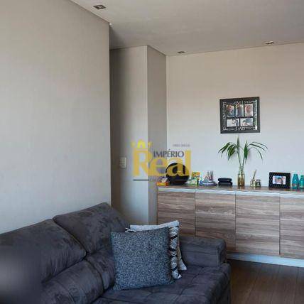 Apartamento à venda com 2 quartos, 62m² - Foto 4