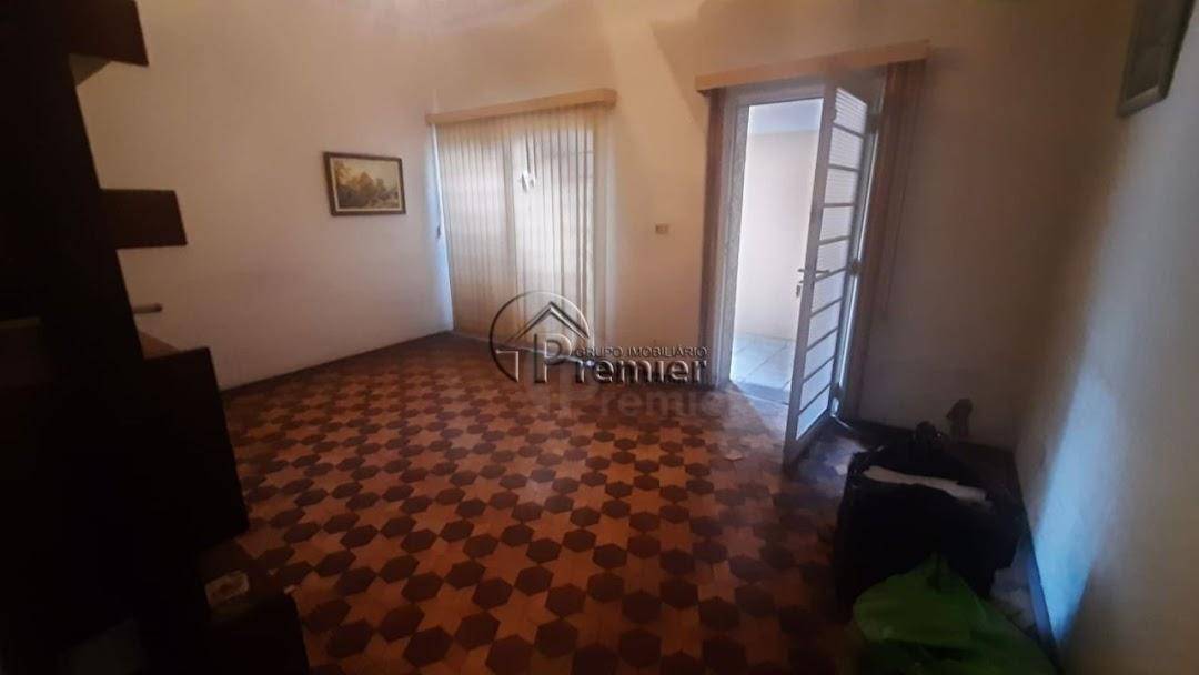 Casa à venda com 4 quartos, 318m² - Foto 7