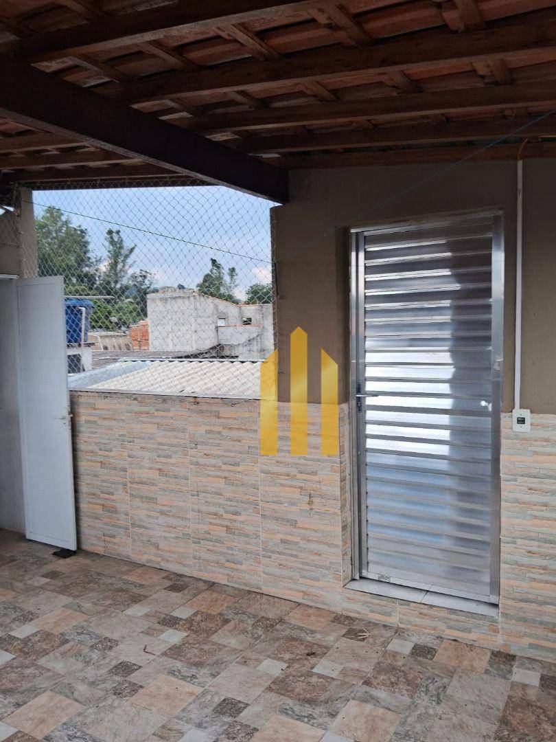 Casa para alugar com 2 quartos, 65m² - Foto 14