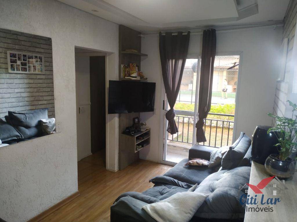 Apartamento à venda com 2 quartos, 47m² - Foto 2