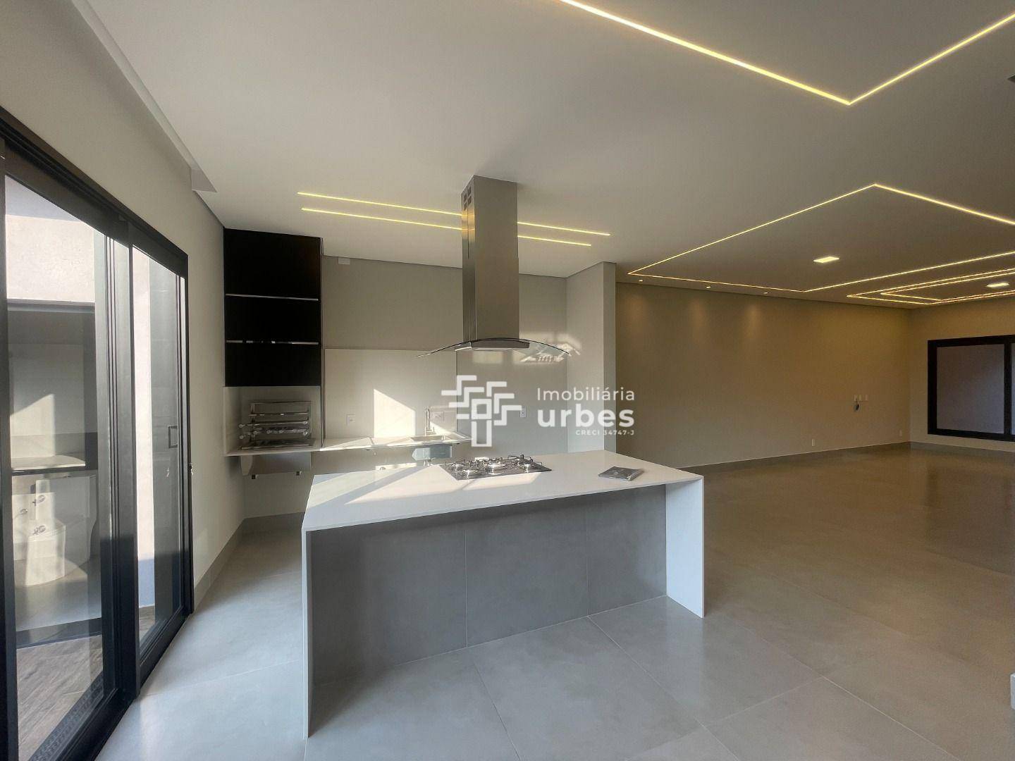 Casa à venda com 3 quartos, 220m² - Foto 10