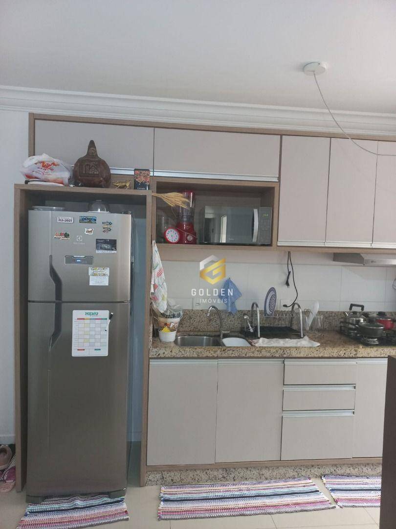 Apartamento à venda com 2 quartos, 65m² - Foto 5