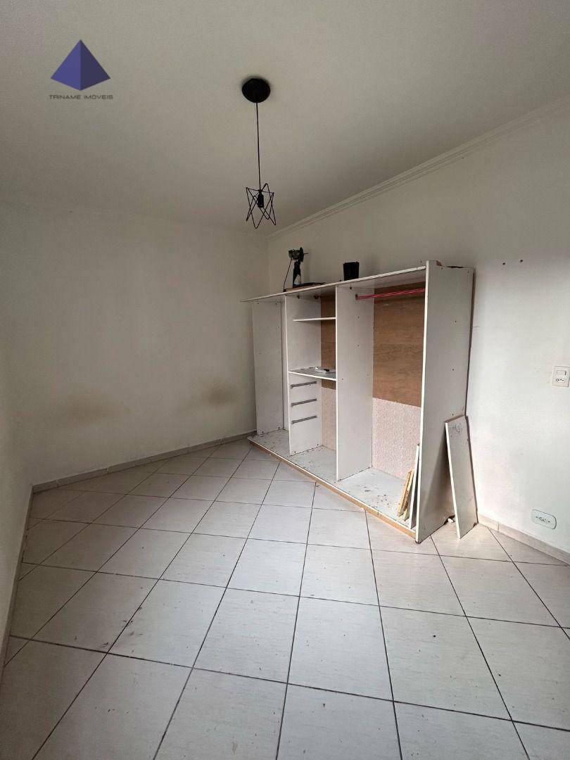 Apartamento para alugar com 2 quartos, 49m² - Foto 13