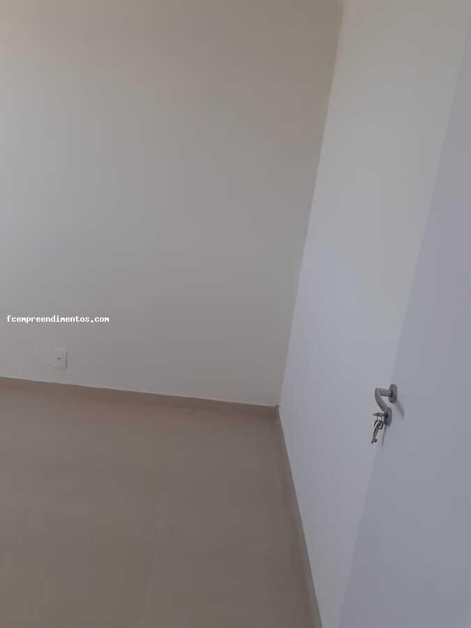 Apartamento à venda com 2 quartos, 42m² - Foto 7