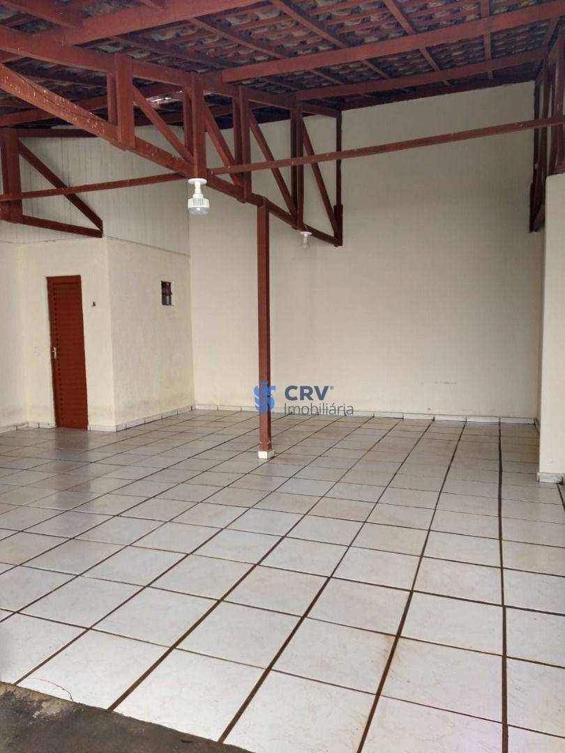 Casa à venda com 5 quartos, 200m² - Foto 12