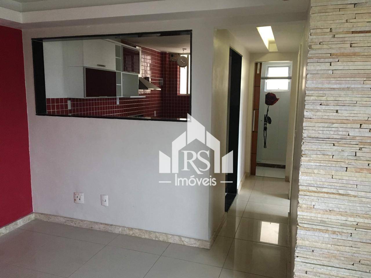 Apartamento à venda com 2 quartos, 72m² - Foto 1