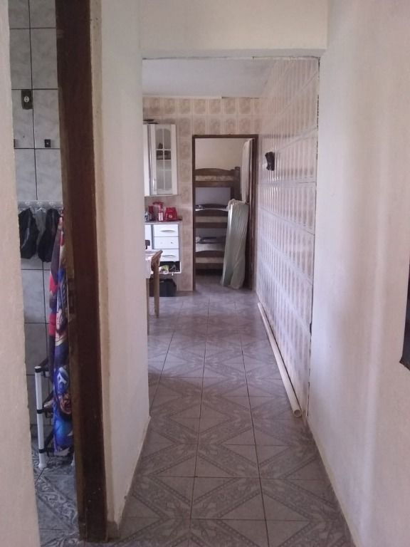 Casa à venda com 2 quartos, 130m² - Foto 9