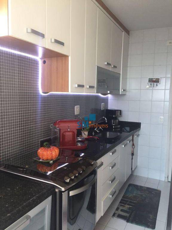 Apartamento à venda com 3 quartos, 70m² - Foto 9