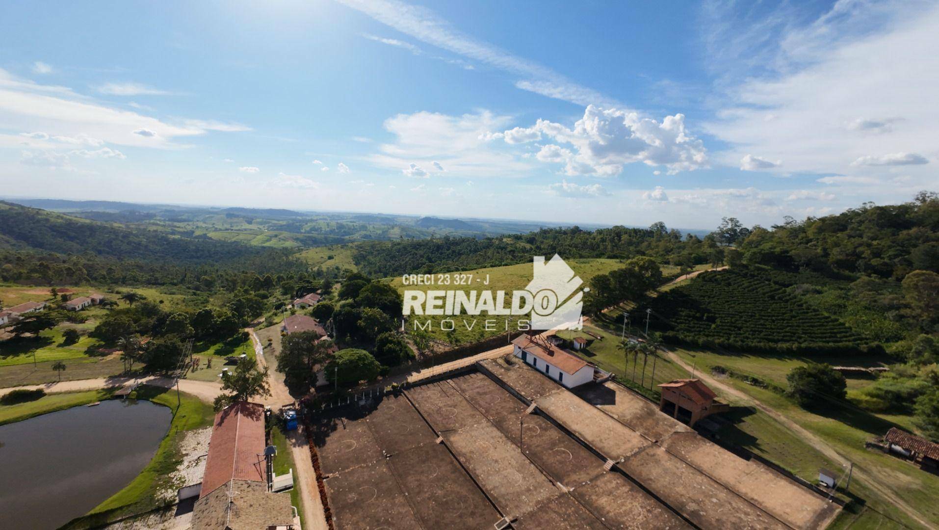 Fazenda à venda com 9 quartos, 5000m² - Foto 18