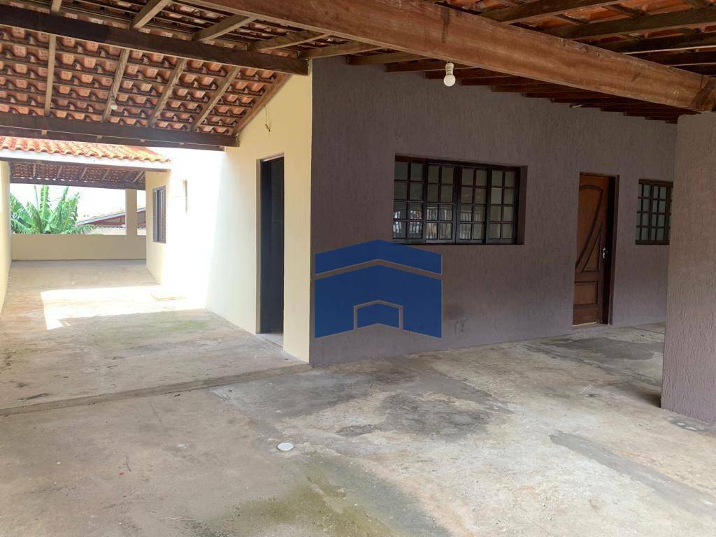 Casa à venda com 2 quartos, 250M2 - Foto 2