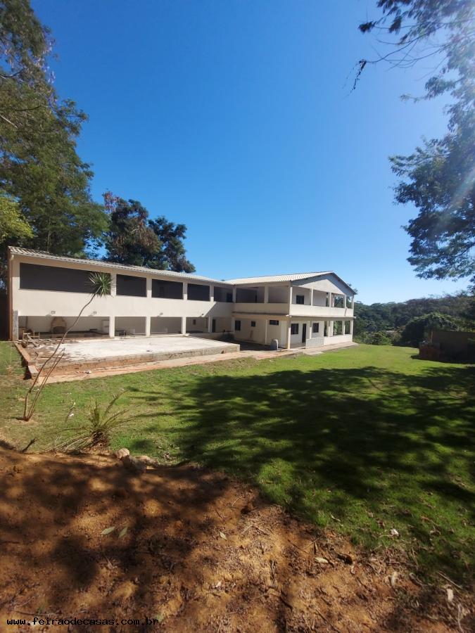 Fazenda à venda com 5 quartos, 600m² - Foto 38