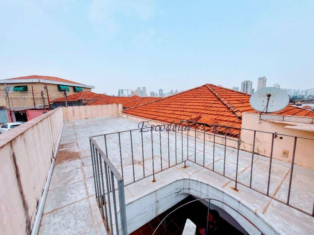 Casa à venda com 6 quartos, 230m² - Foto 4