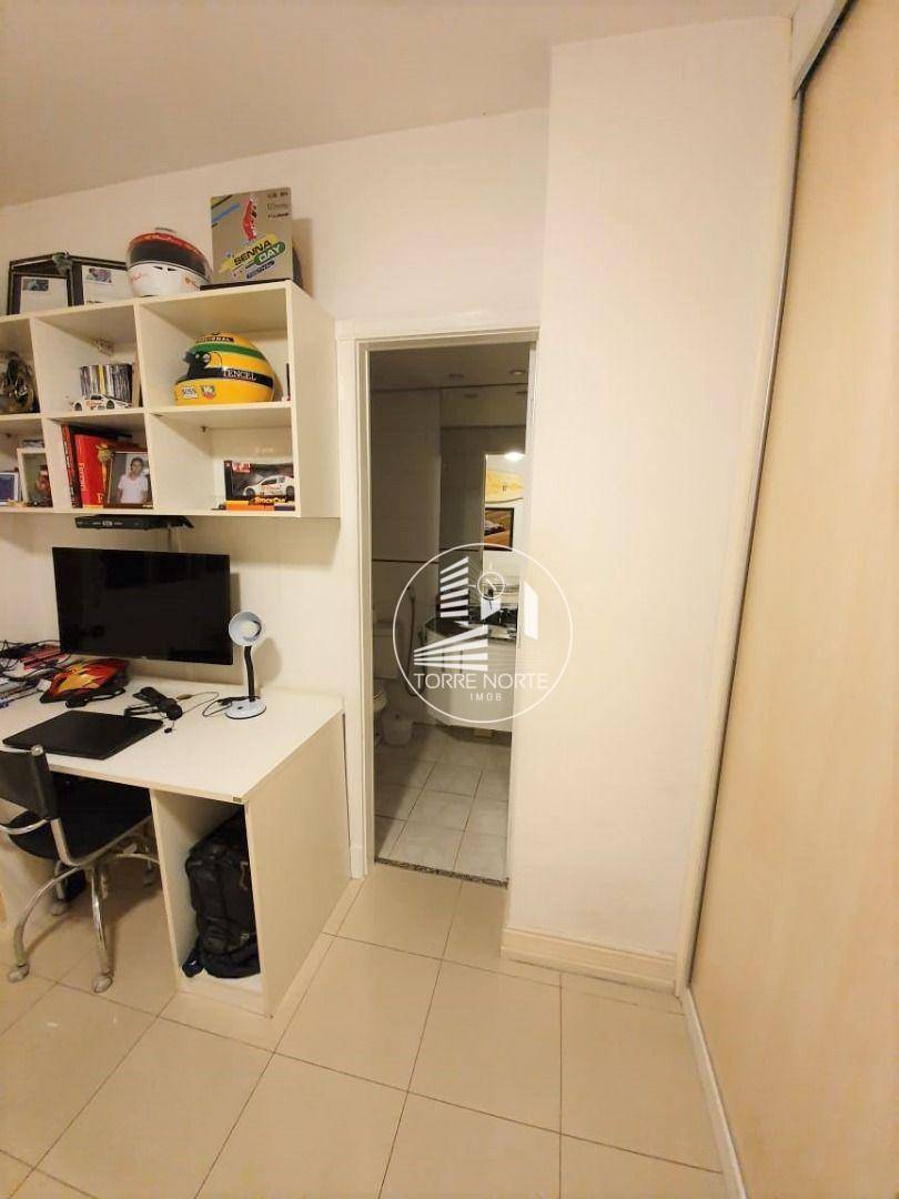 Apartamento à venda com 3 quartos, 130m² - Foto 18